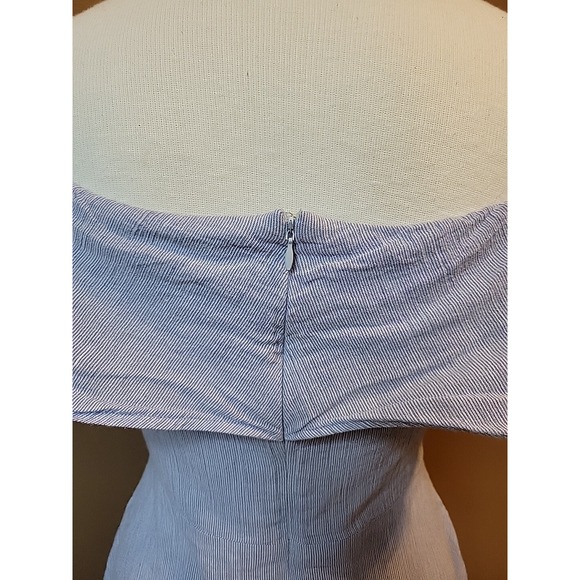 Lulus | Size L | Off the Shoulder Blue & White Striped Flowy Woven Dress Lined - Picture 7 of 15